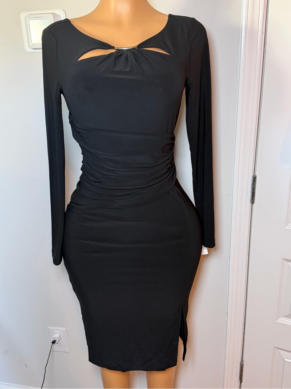 White House Black Market Black Long-Sleeve Ruched Sheath Dress with Keyhole